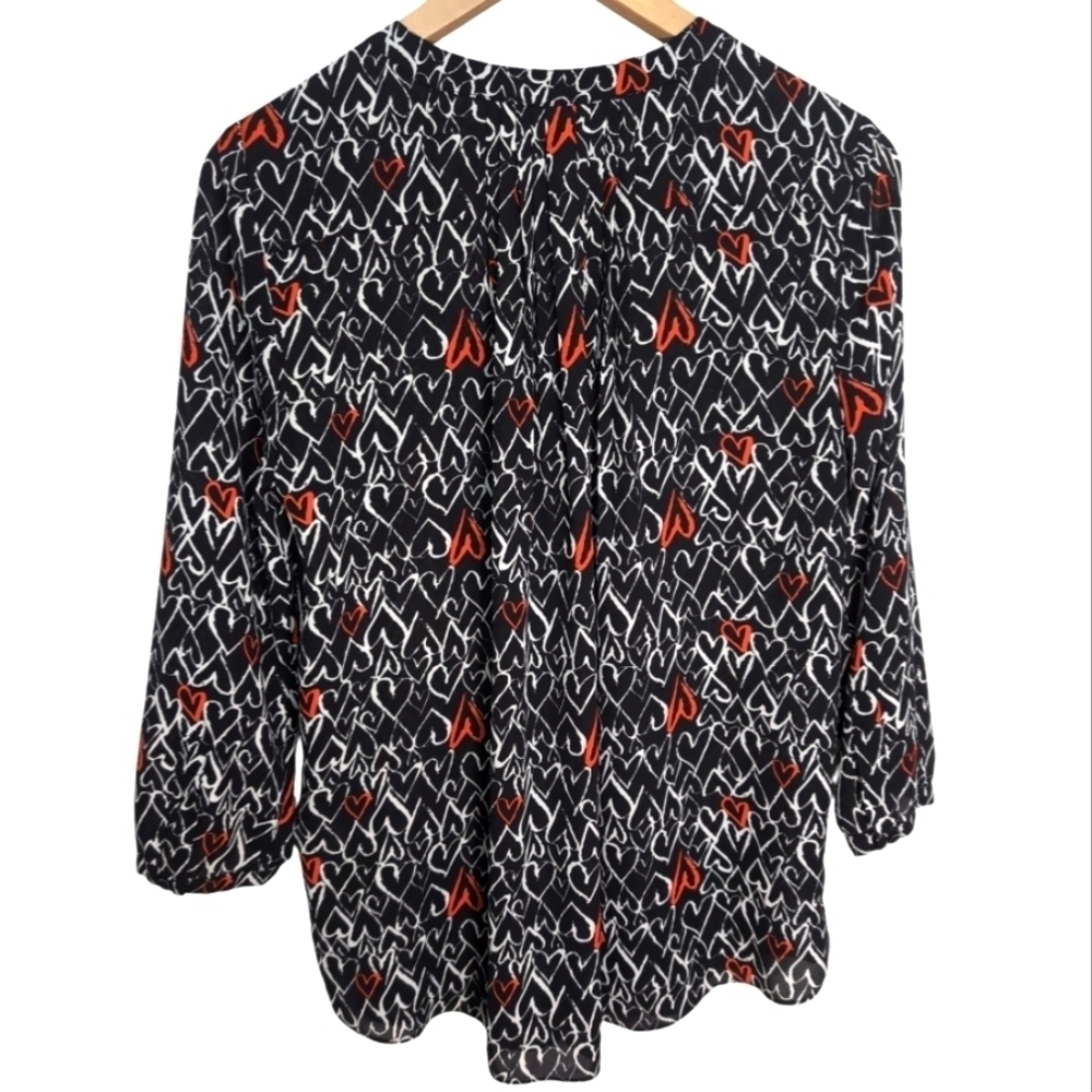 NYDJ Blouse Henley Heart Love Allover Print 3/4 Sleeve Feminine Romantic S - Picture 2 of 10